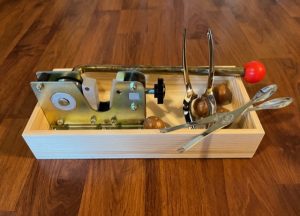 Nut Cracker with Size Adjuster